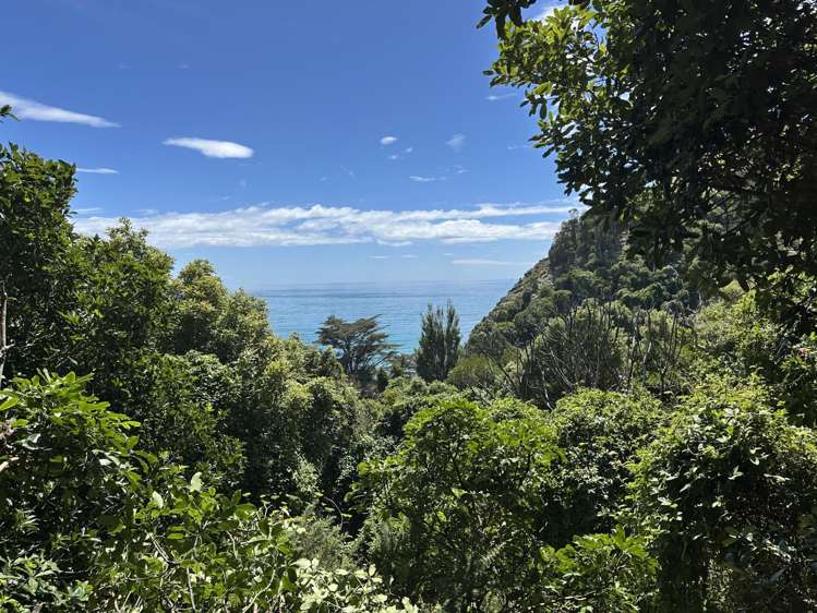 2 Airlie Street Glenduan_3