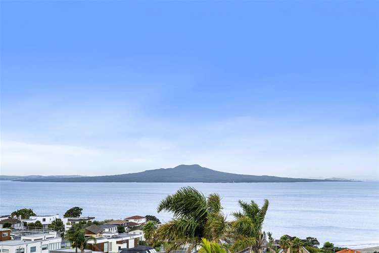 1/41 Seaview Road Castor Bay_13