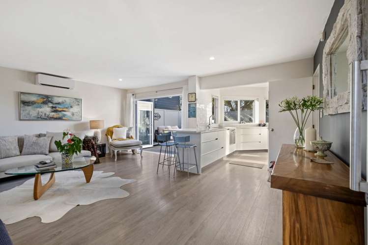 1/98 St Johns Road_4