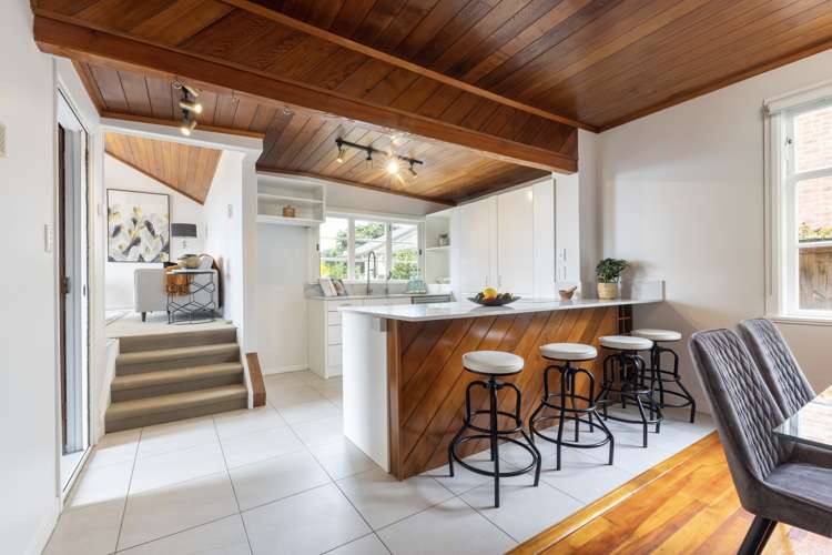 19 Ngatiawa Street One Tree Hill_6