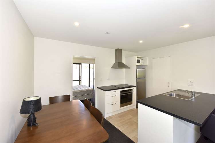 21/17 Bunyan Street Waltham_8