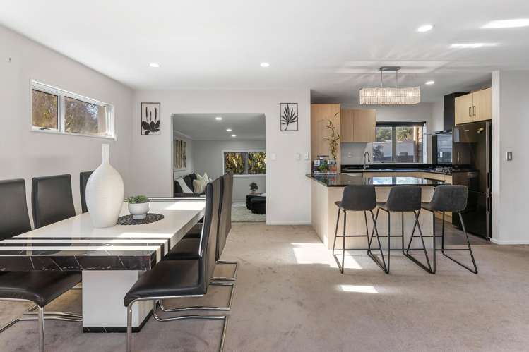 10a Beeche Place Birkdale_5