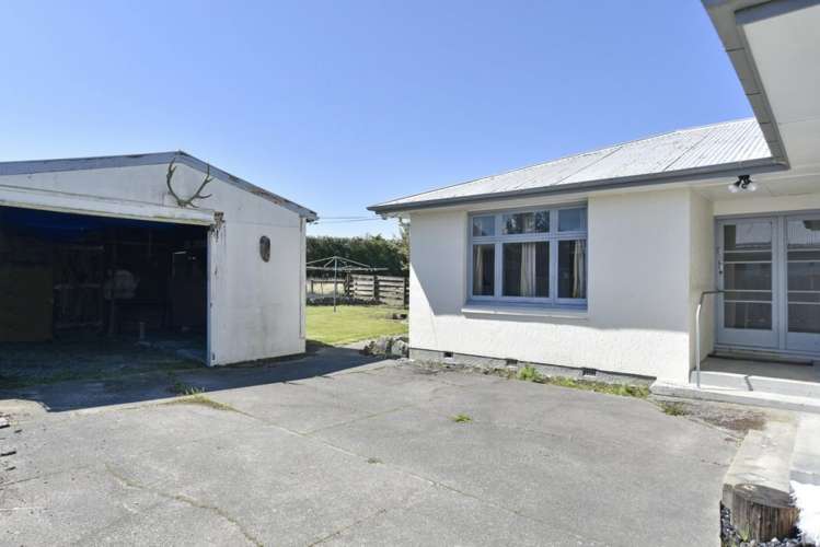 5678 West Coast Road Springfield_19