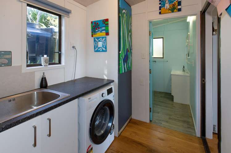 6569 Pouto Road Pouto_13