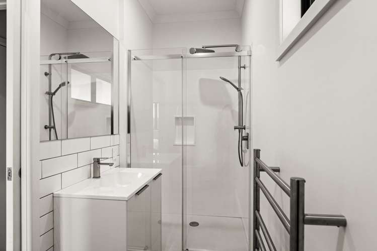 64 Thompson Road Twyford_13