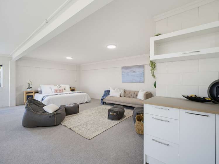 35 Albatross Road Red Beach_20