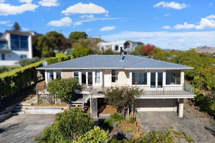 25 Te Awakura Terrace Mount Pleasant_3