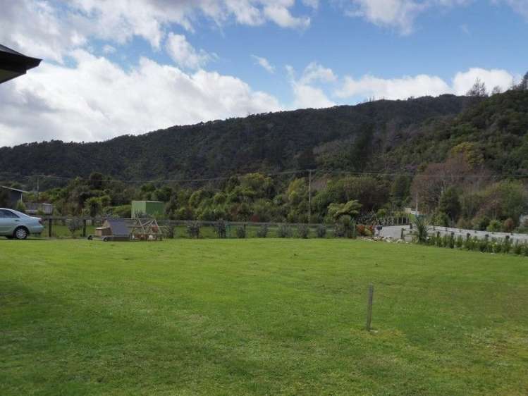 39 Phillips Road Anakiwa and Surrounds_4