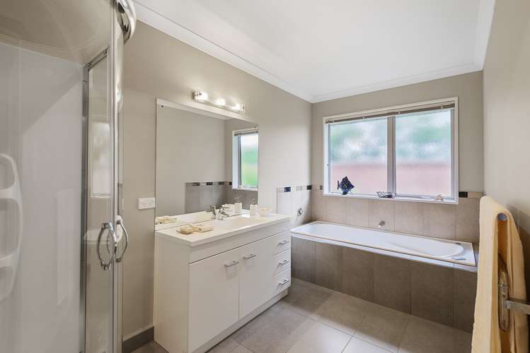 14 Stables Drive Lincoln_18