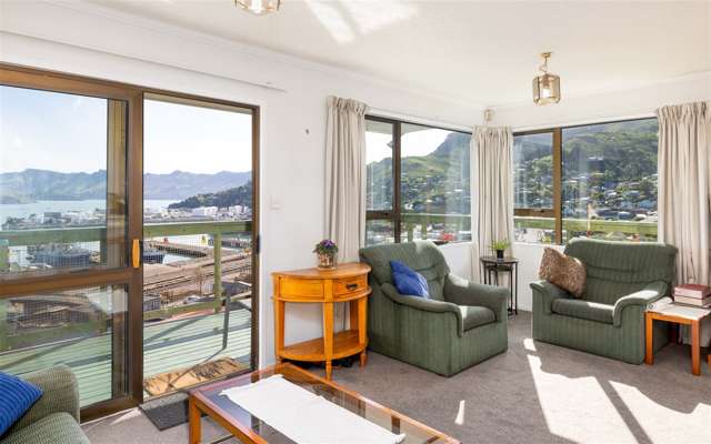 55 Reserve Terrace Lyttelton_1