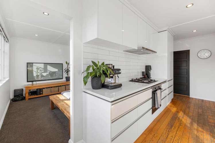 120 Hillhead Road_5
