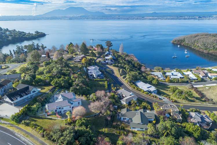 27 Te Urunga Place Acacia Bay_34