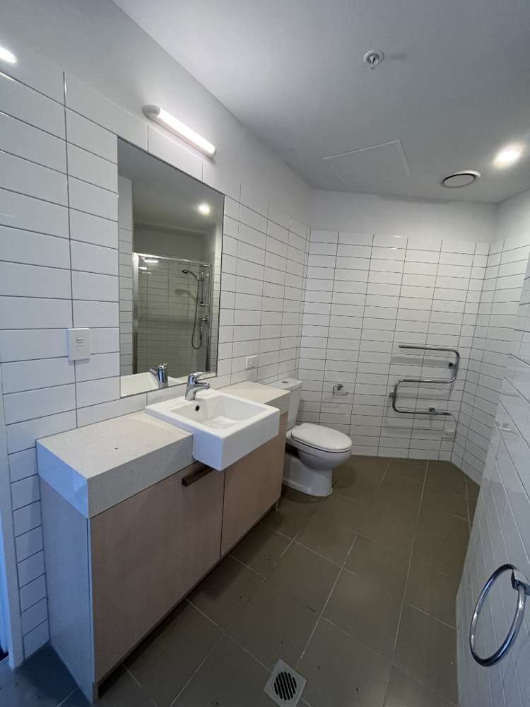 1h/84 Gunner Drive Te Atatu Peninsula_8