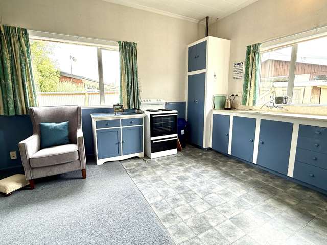 130 Lamond Street East Hargest_2