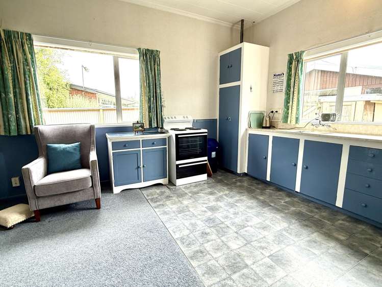 130 Lamond Street East Hargest_2