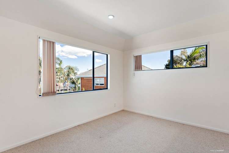 1/12 Wernham Place Northcote_13