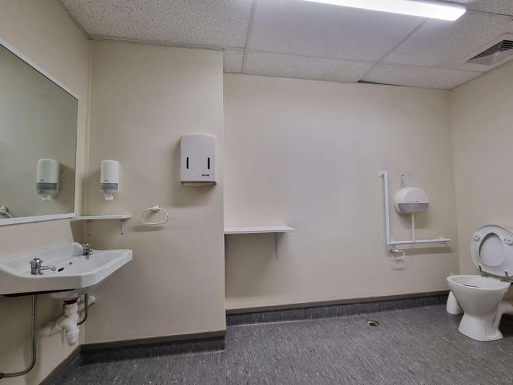 D & E/25 Rathbone Street Whangarei Central_16