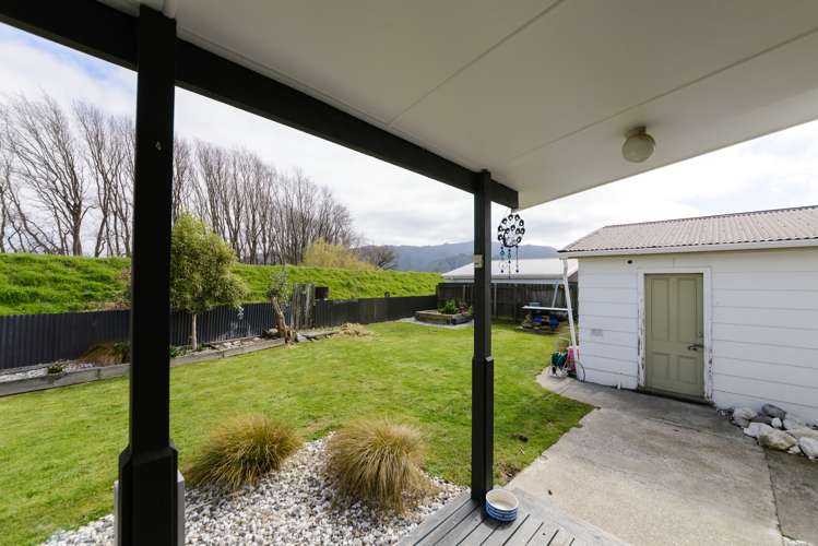 1900 State Highway 1 Tuamarina_14