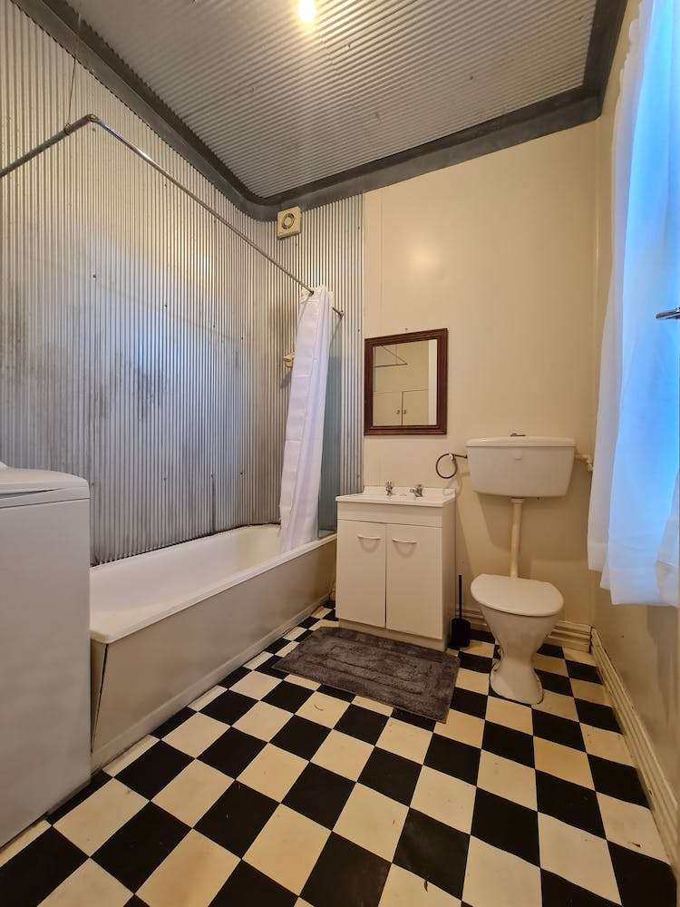 133 Hanson Street Newtown_9