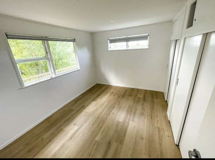 17 Lemnos Place Titirangi_13