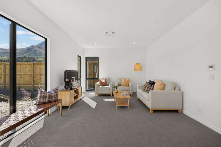 41 Little Owl Loop, Park Ridge Jacks Point_10