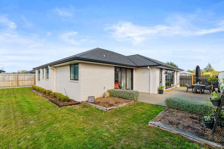 4 Riverstone Place Solway_20