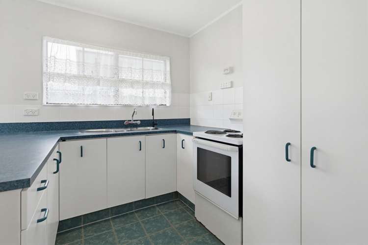 18a Starforth Place Henderson_16