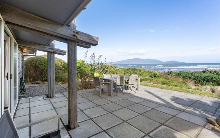 75 Field Way Waikanae Beach_27