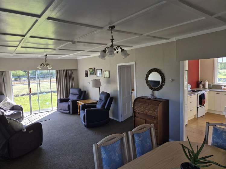 6590 Wilson Road Netherton_13