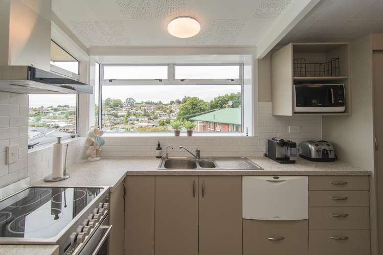 36 Athol Place Marchwiel_10