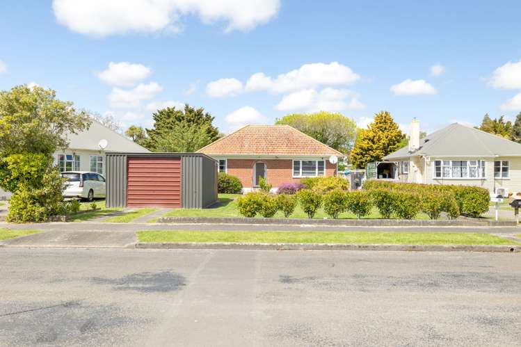 19 Savage Crescent West End_7