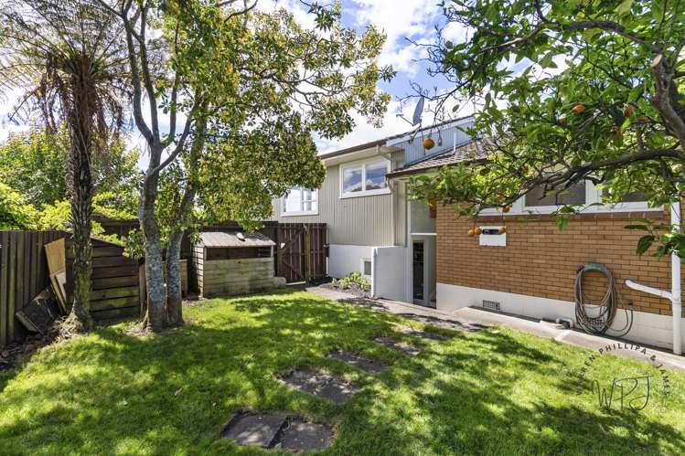 12 Lakeside Drive Pahurehure_15