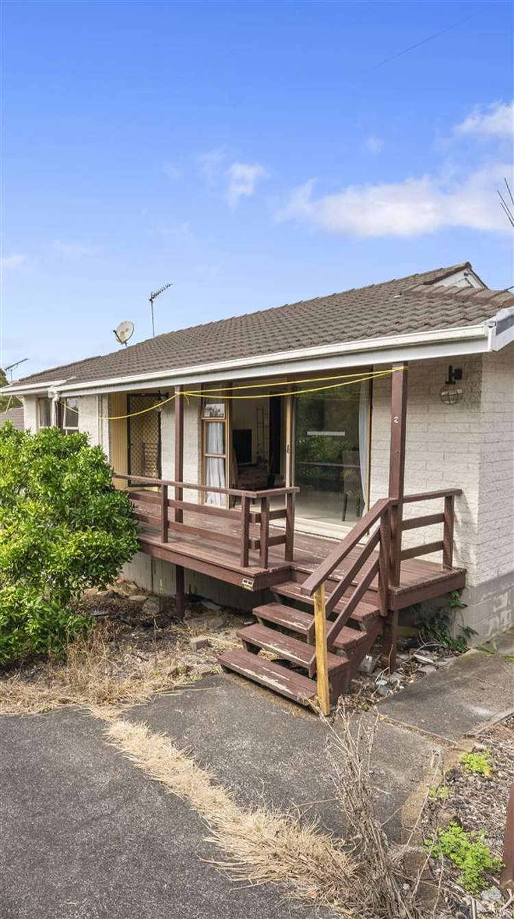 2/15 Locke Avenue Mount Roskill_11