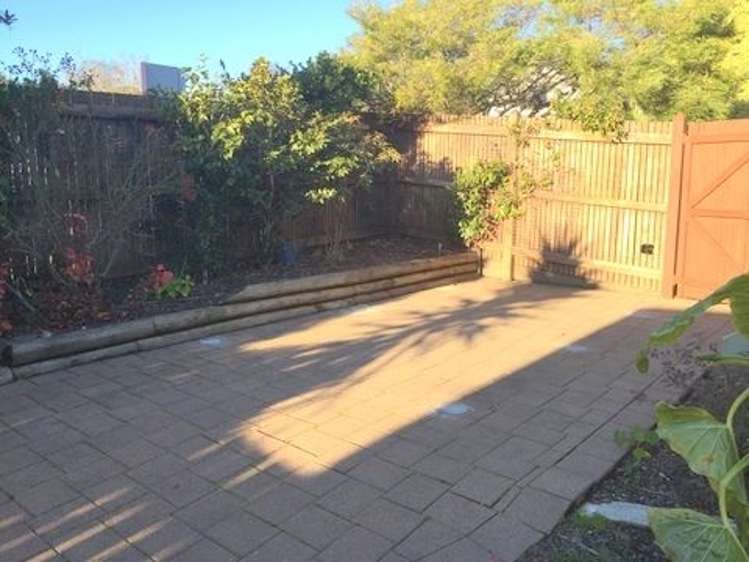 2 Rochfort Drive Richmond_10