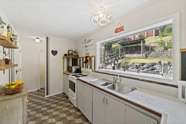 31 Fraser Street Wainuiomata_7