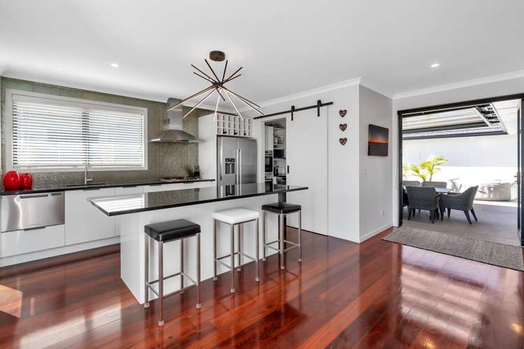 7 Fred Carr Place One Tree Point_11