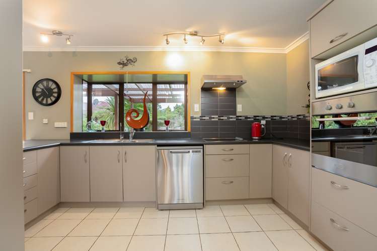 2 Drayton Place Leamington_3