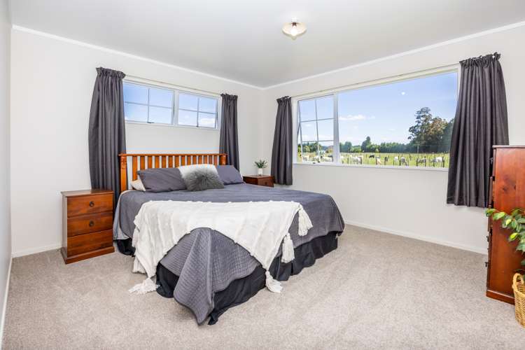78 Higginson Road Ngahinapouri_15