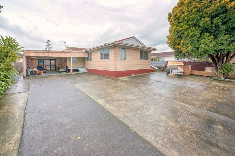 404 Roscommon Road Clendon Park_0