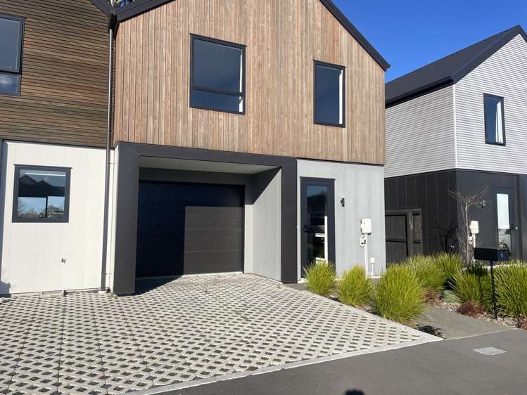 15 Malaga Crescent_0