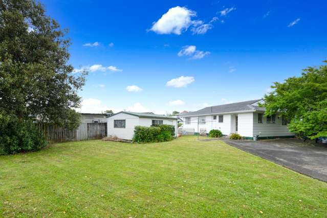 97 Bruce Mclaren Road Henderson_2