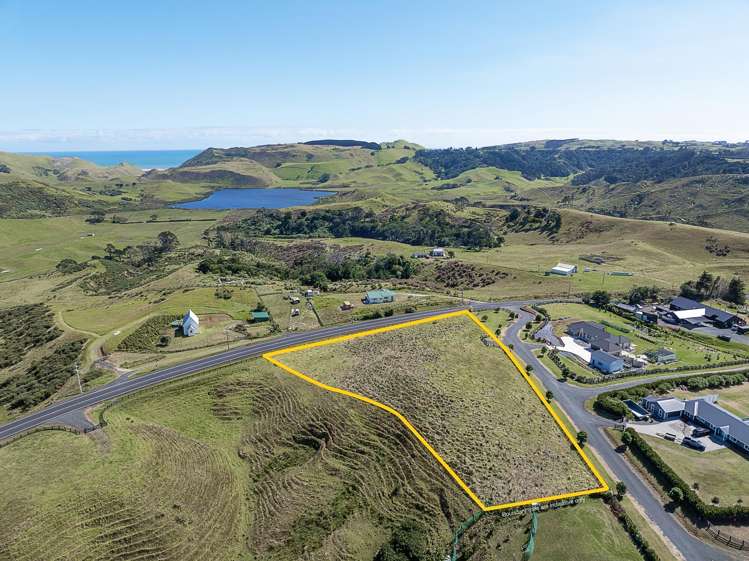 2 Chelsea Lee Lane Pollok_13