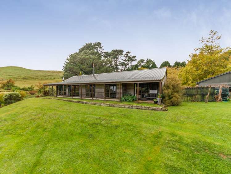 658 Makomako Road Pahiatua_23