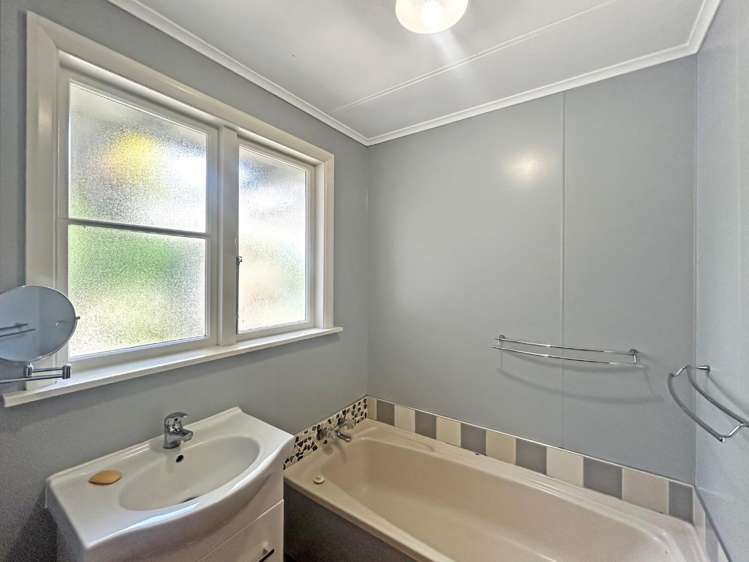 1456 Napier Road 10920_10