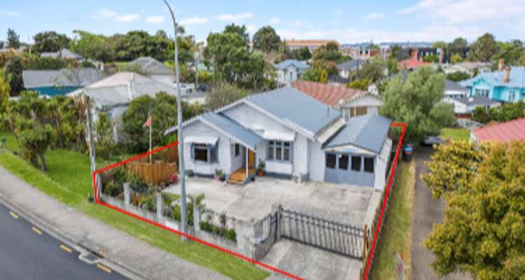 118 Mangere Road_0