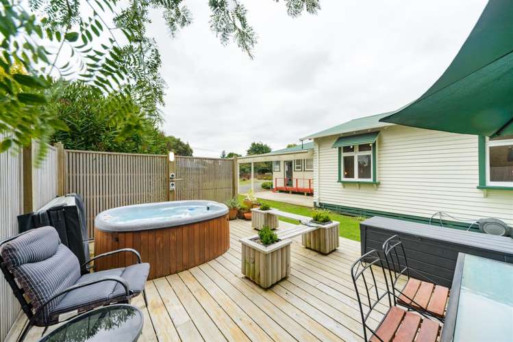 60 Johnson Street Bulls_28