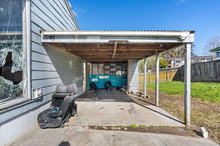 127 Smeaton Drive_1
