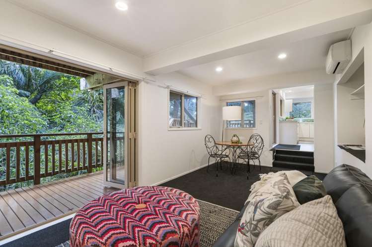 191 Scenic Drive Titirangi_14