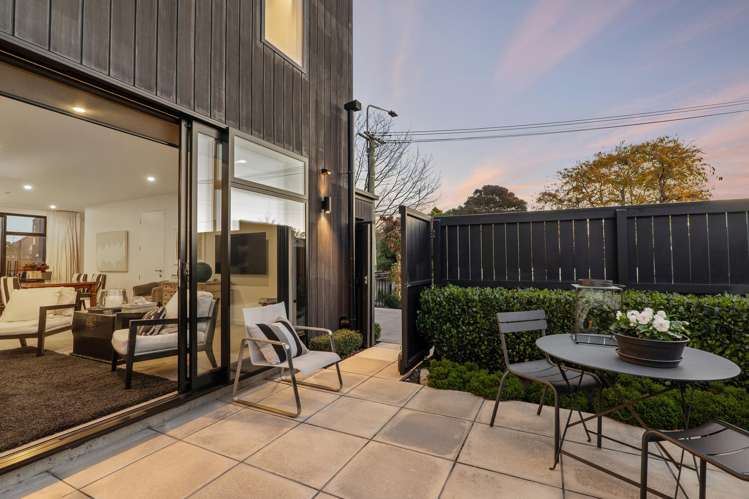 2 Bretts Road St Albans_17