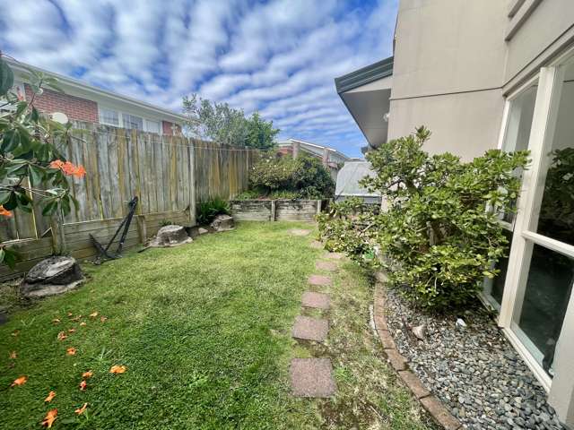 2/28 Third Avenue City Centre_3